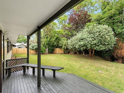 48 Splitt Avenue, Glenview