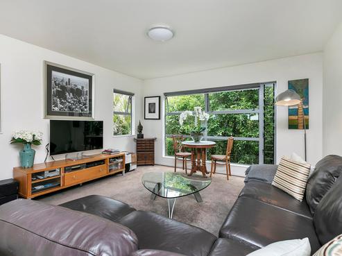 150A Glenfield Road, Birkenhead