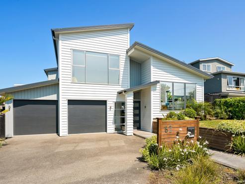 62 Caldera Drive, Long Bay