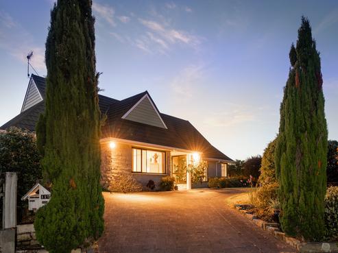 117 Hillcrest Road, Raumati Beach