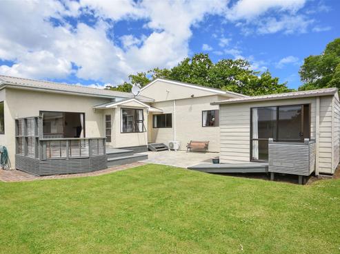 61 Rutherford Street, Caversham
