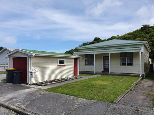 14 Blackmore Street, Greymouth