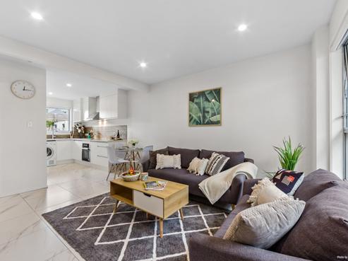 3/1 Cockayne Crescent, Sunnynook