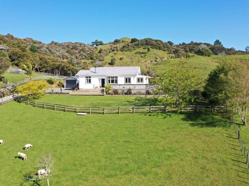 32 Clifford Road, Makarau
