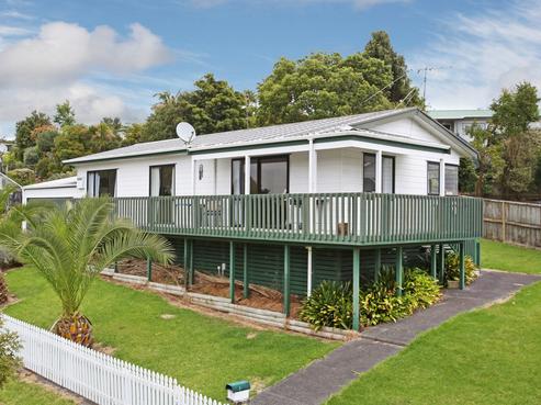 1 The Glade North, Pukekohe