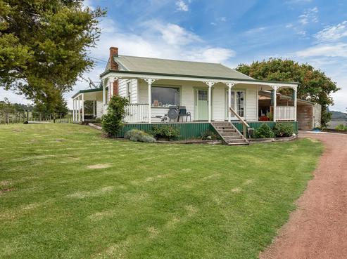 324 Owhiwa Road, Parua Bay