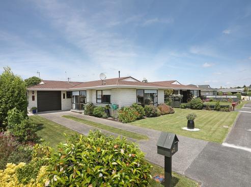 43 Cedar Crescent, Feilding