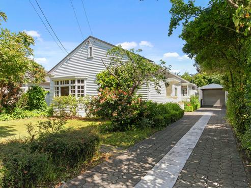221 Ashgrove Terrace, Somerfield
