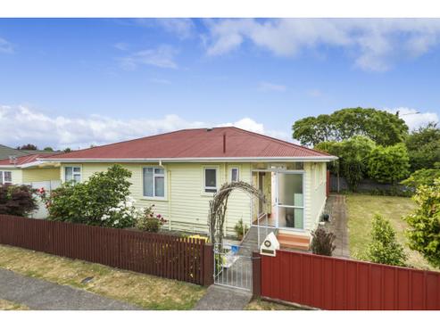 10 Main Road Hope, Hope