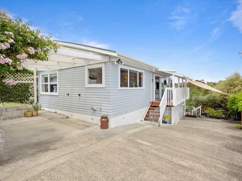 72 Verbena Road, Birkdale