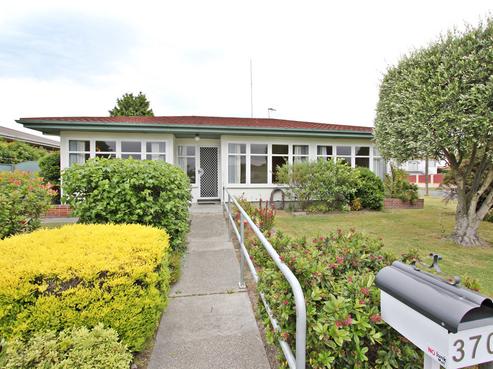 370 Kennedy Road, Pirimai
