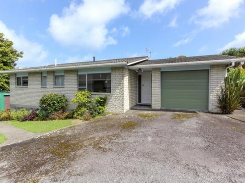 1/4 Calvert Road, Moturoa
