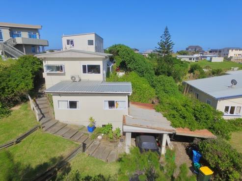4 Nelson Street, Foxton Beach