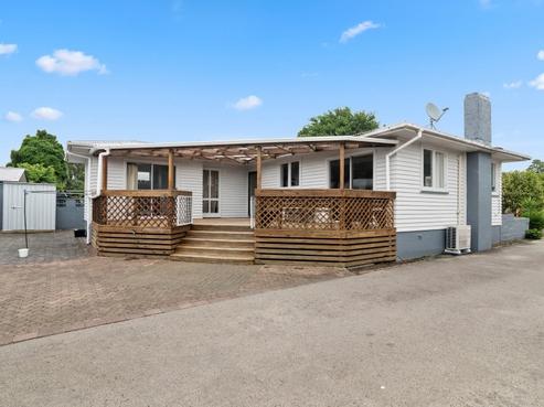 8 Puweto Street, Selwyn Heights