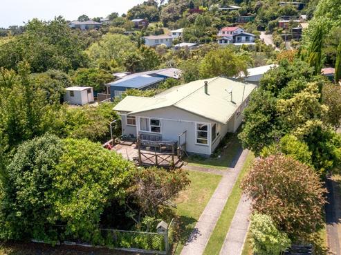 14 Diamond Drive, Tairua