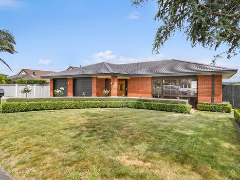 26 Loloma Drive, Half Moon Bay