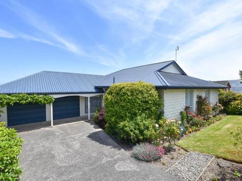 246 Larnach Road, Waverley