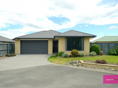 76A Bella Rosa Drive, Hei Hei