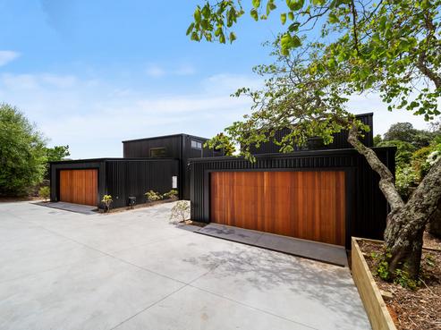 2/28A Bayly Road, Moturoa