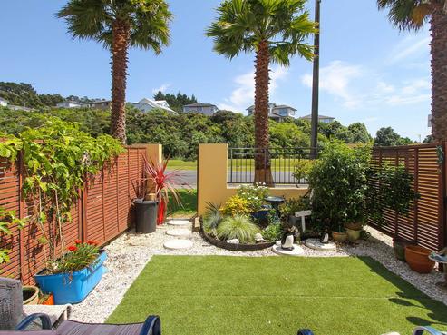 26 Waterside Crescent, Gulf Harbour