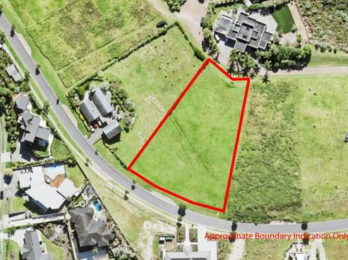 19 Balboa Drive, Matakatia
