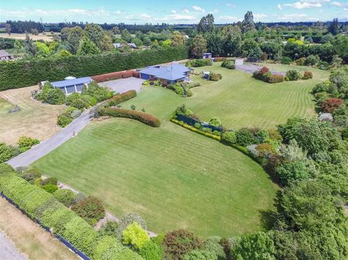 452 Johns Road, Fernside