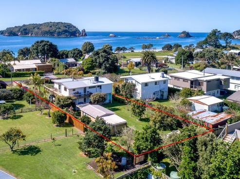 4 Harsant Avenue, Hahei