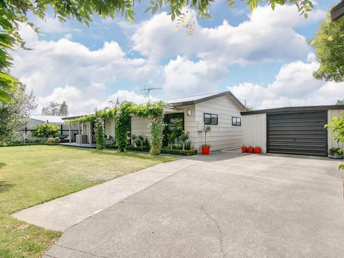 2/5 Wiltshire Place, Tamatea