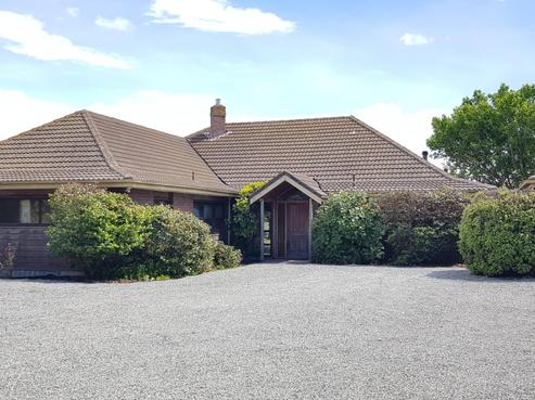 121 Divan Road, Levels