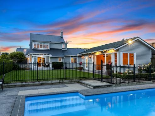 19 Wallace Place, Westown