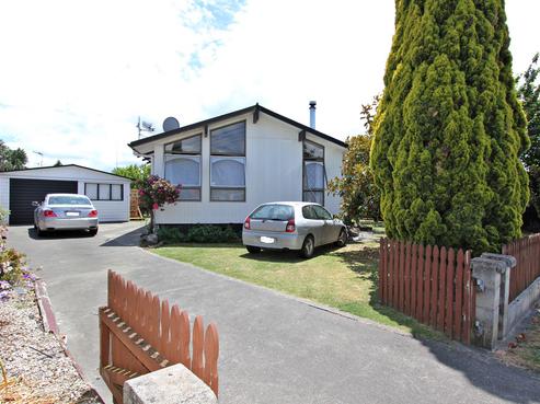 96 Tait Drive, Greenmeadows