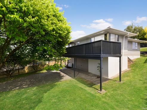 41 Patts Avenue, Glendene