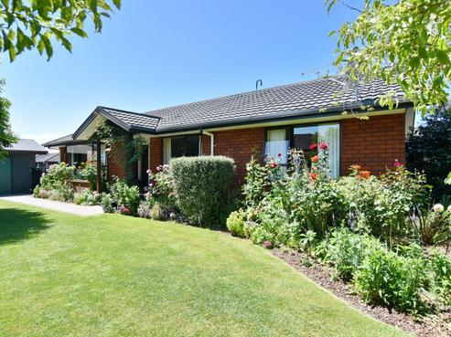 43 Fairweather Crescent, Kaiapoi