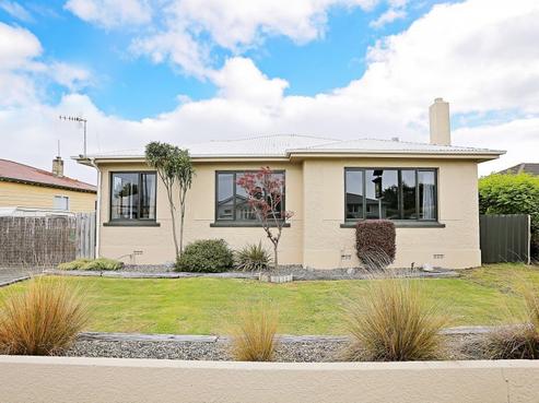 143 Tramway Road, Strathern