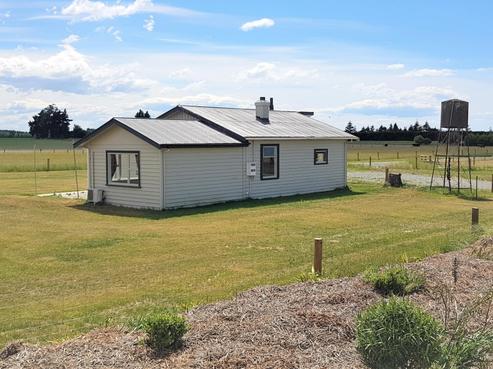 67 Divan Road, Levels