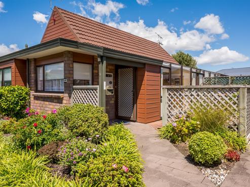 23/18 King Street, Petone