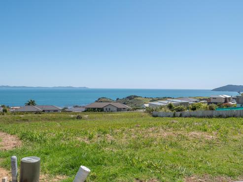 17D Eagles Way, Cable Bay