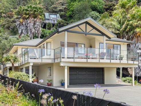 552 Whangaroa Road, Whangaroa