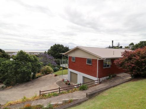 128 Brunton Crescent, Thames