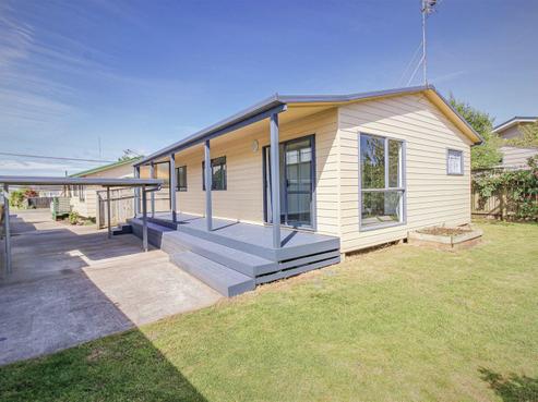 82A Fox Road, Springvale