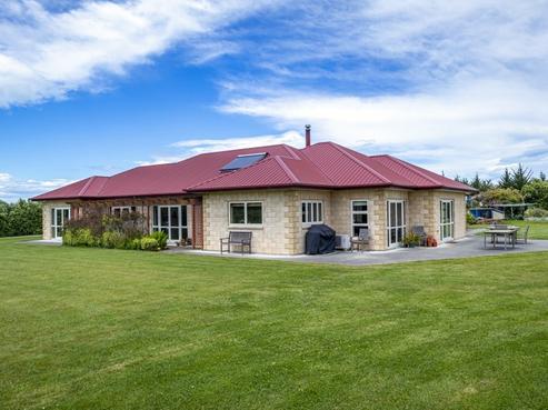 267 Landsborough Road, Fairview