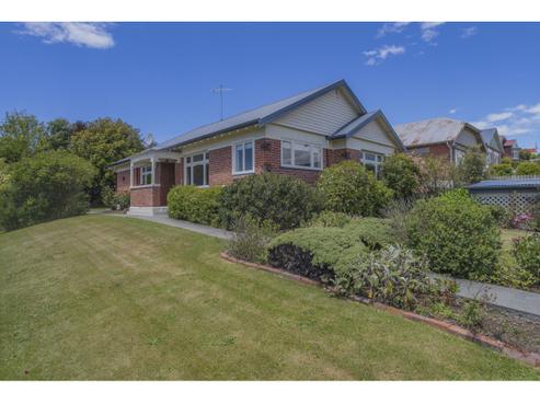 48 Preston Street, West End