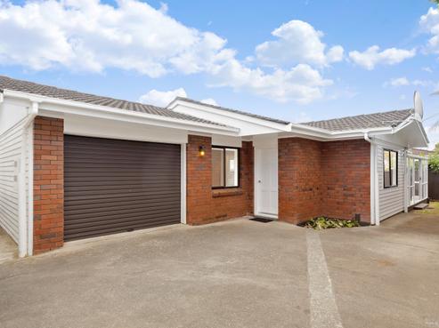 2/15 Wicklow Road, Narrow Neck