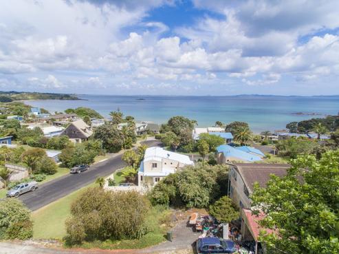 17 Braemar Avenue, Coopers Beach