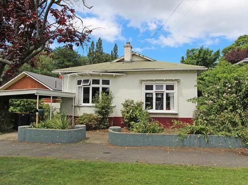 16 Knox Street, North East Valley