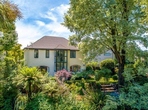 12A Girvan Street, Fendalton