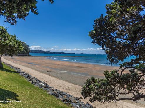 3A Ngapara Street, Red Beach