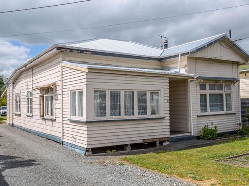 21 Hessey Street, Masterton
