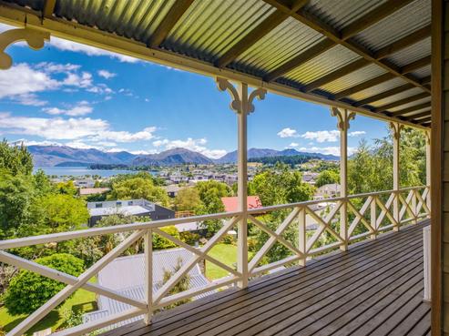 83 Youghal Street, Wanaka