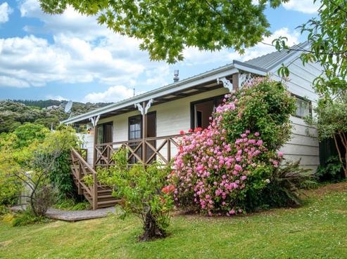 12 Percy Street, Akaroa